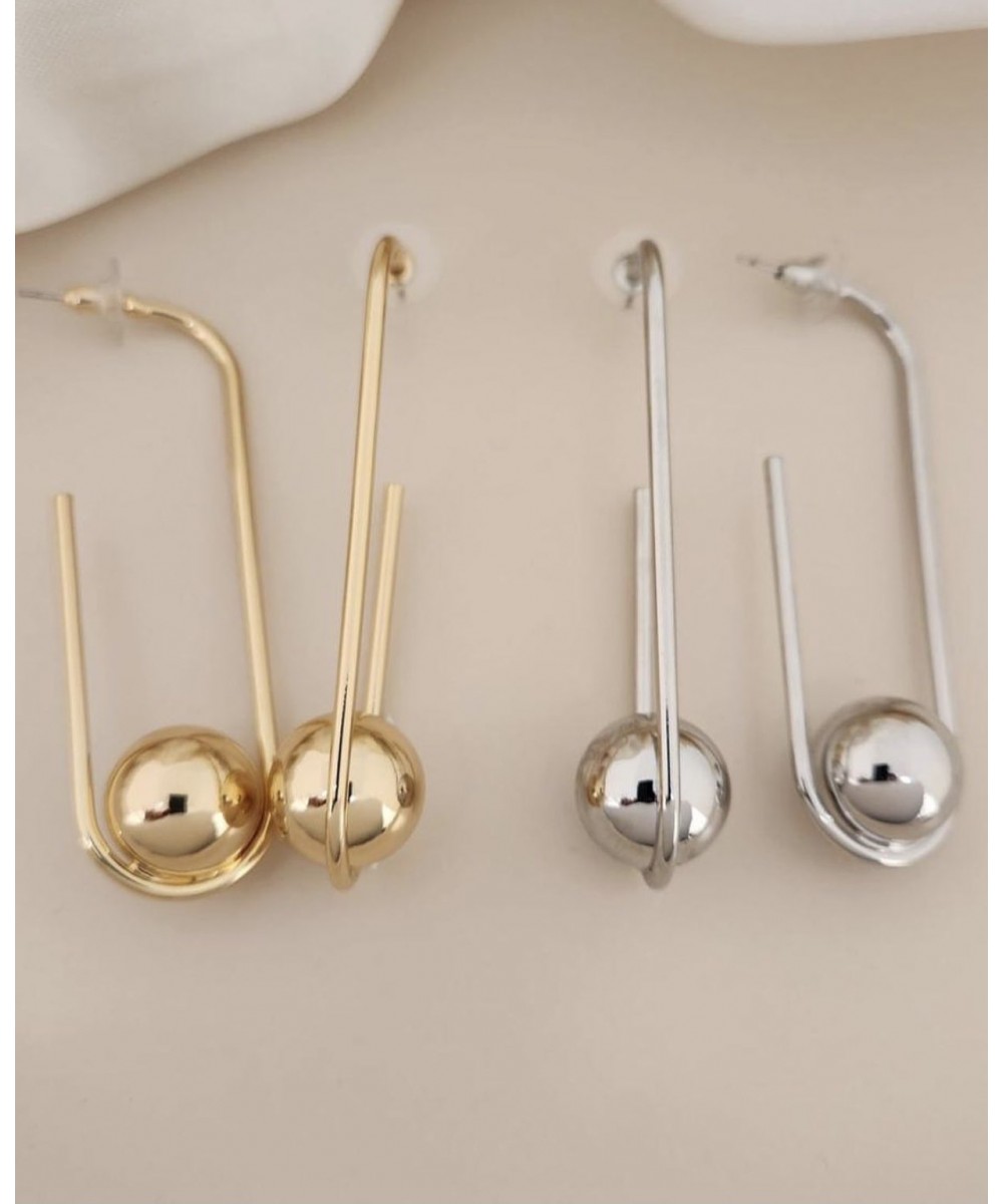 Tasarım Top Detaylı Küpe Modelimiz Tasarım Top Detaylı Küpe Modelimiz
