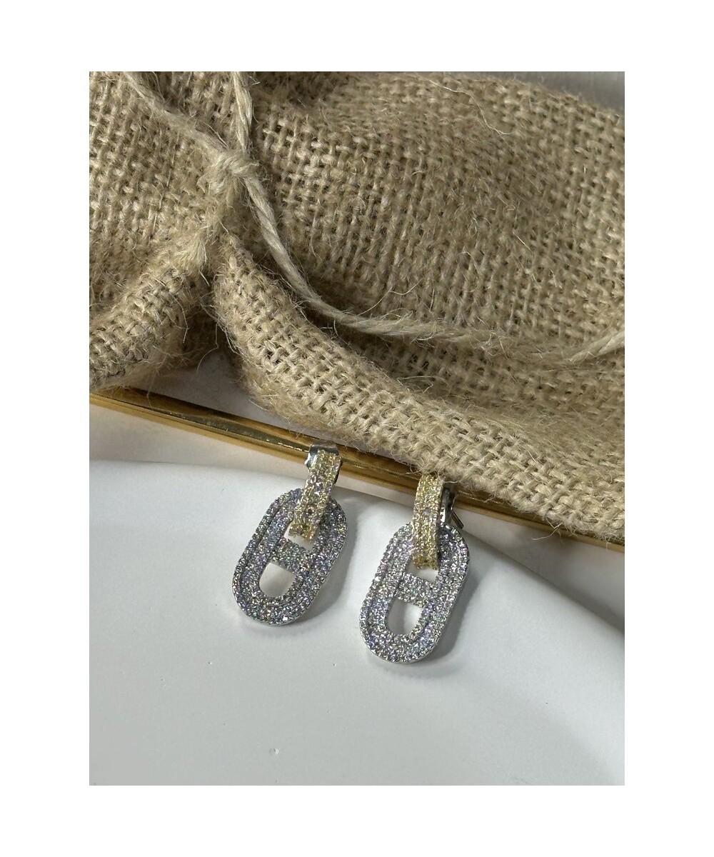 Gold Gümüş Renk Detaylı Küpe Gold Gümüş Renk Detaylı Küpe