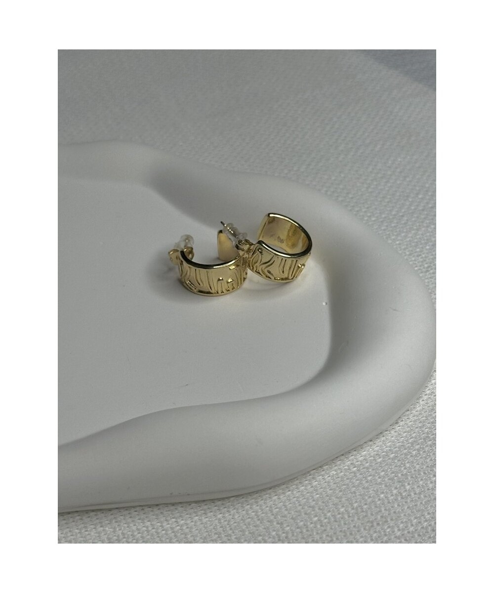 Gold Renkli Küpe Gold Renkli Küpe