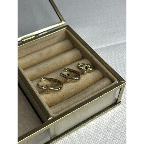 Gold Renk 3’Lü Küpe Gold Renk 3’Lü Küpe