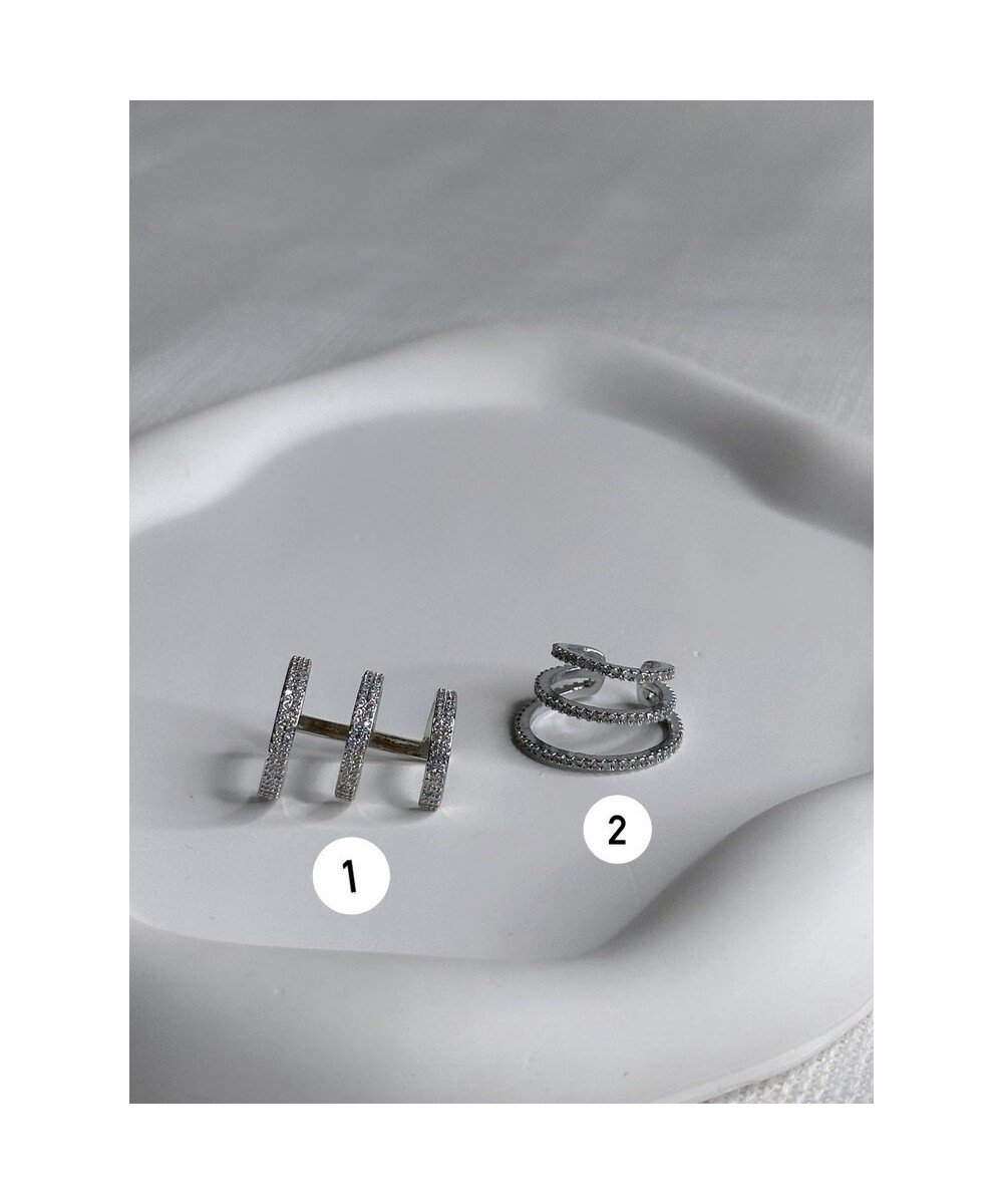 Silver Renk Earcuf ( Kıkırdak Küpesi) Silver Renk Earcuf ( Kıkırdak Küpesi)